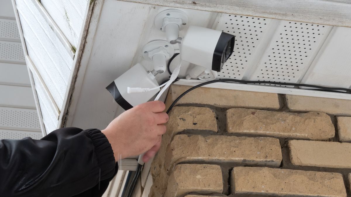 Wiring For Home Security Cameras and Doorbells Is Needed